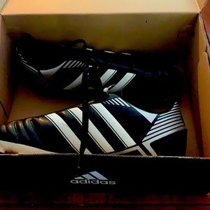 Addis boys soccer cleats